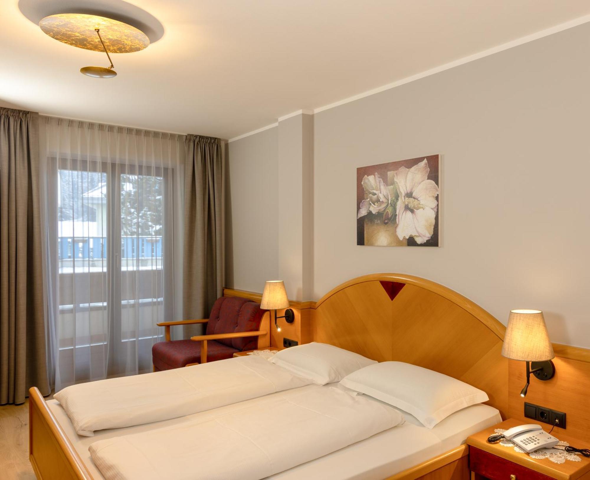 Hotel Goldene Rose Monguelfo-Tesido / Welsberg-Taisten Luaran gambar