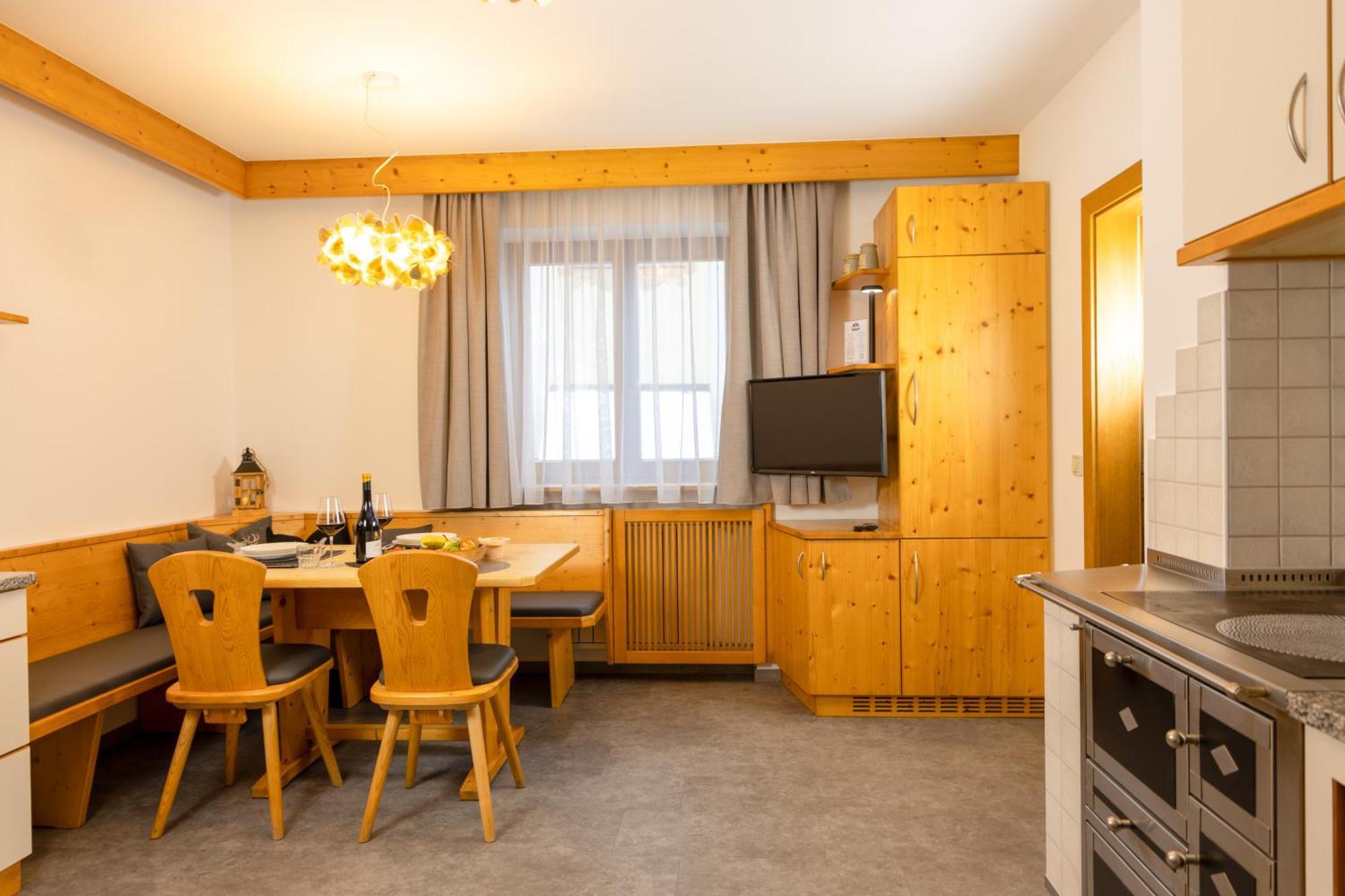Hotel Goldene Rose Monguelfo-Tesido / Welsberg-Taisten Luaran gambar