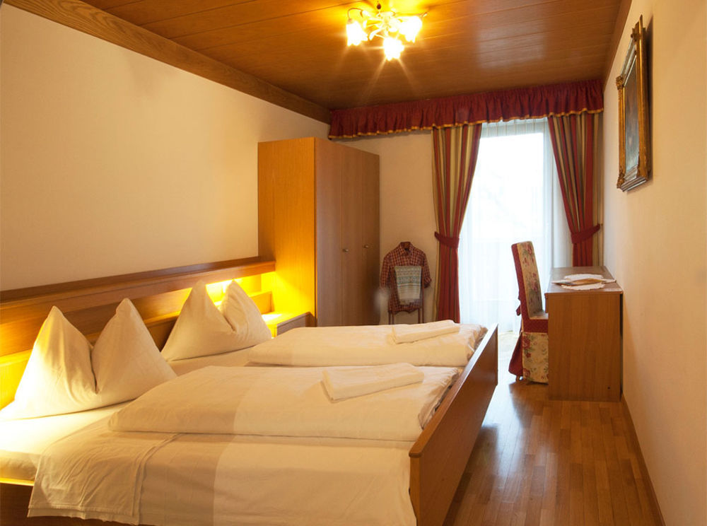 Hotel Goldene Rose Monguelfo-Tesido / Welsberg-Taisten Luaran gambar