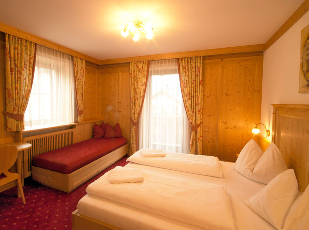 Hotel Goldene Rose Monguelfo-Tesido / Welsberg-Taisten Luaran gambar