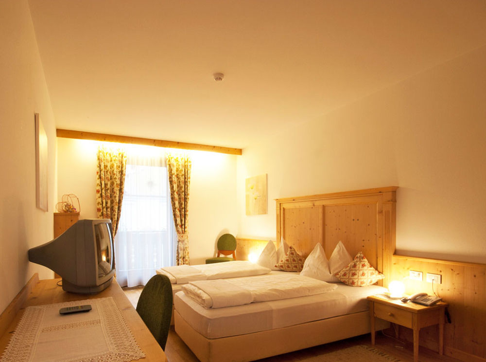 Hotel Goldene Rose Monguelfo-Tesido / Welsberg-Taisten Luaran gambar
